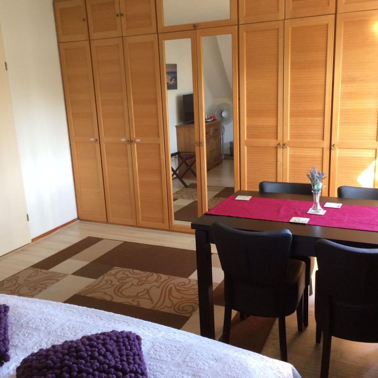 Bed And Breakfast فليسينْخين المظهر الخارجي الصورة